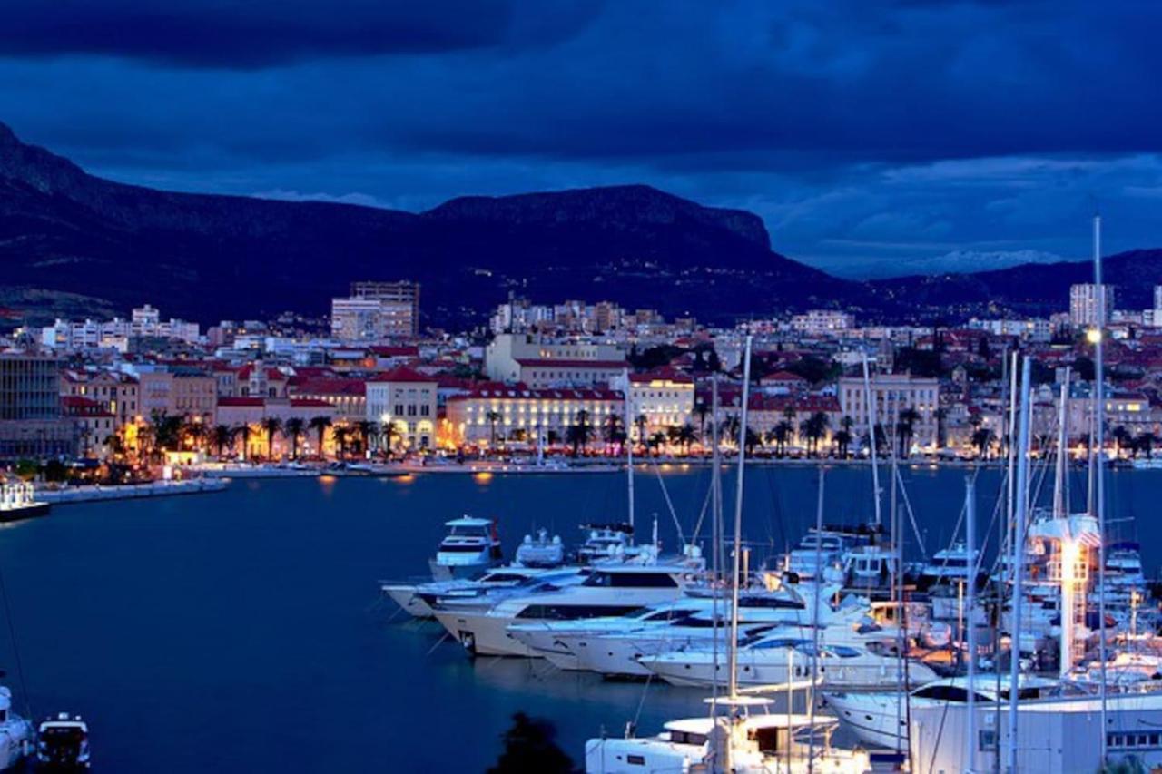 Royal Heritage Apartment In Split Center Ngoại thất bức ảnh